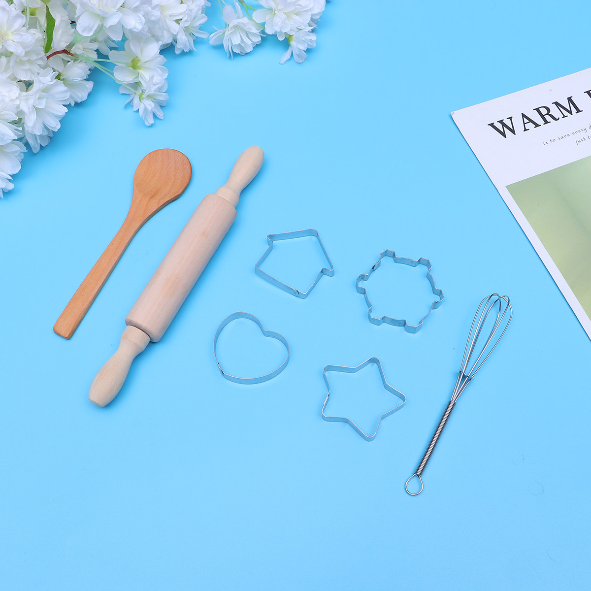 Kitchen Kids Baking Set - 11枚セットの子供用キッチンエプロン。男の子にも女の子にも。安全で汚れを防ぎ、楽しく学べる料理やお菓子作りに。繰り返し使えるシンプルなデザイン。